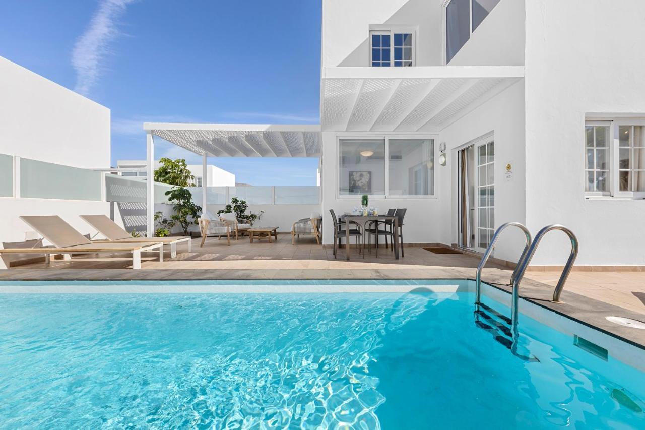 Villa Atlantica - Heated Pool In Playa Blanca المظهر الخارجي الصورة