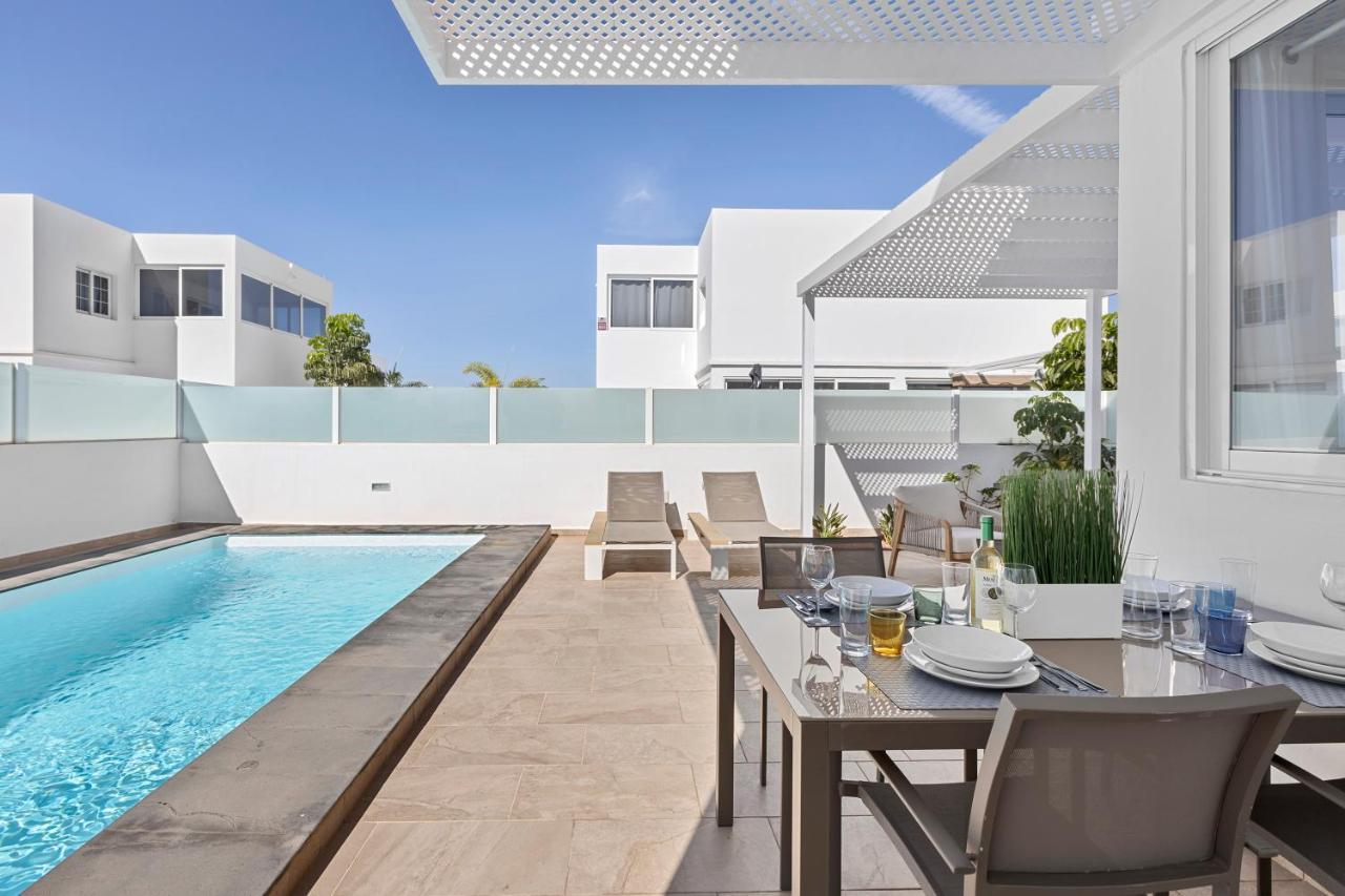 Villa Atlantica - Heated Pool In Playa Blanca المظهر الخارجي الصورة