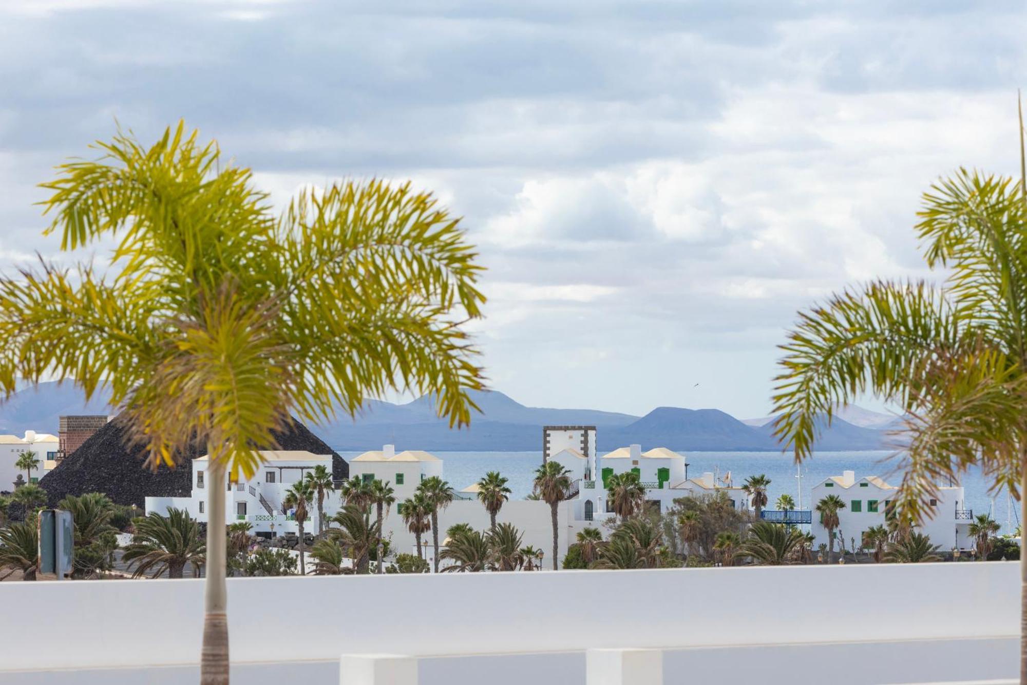 Villa Atlantica - Heated Pool In Playa Blanca المظهر الخارجي الصورة