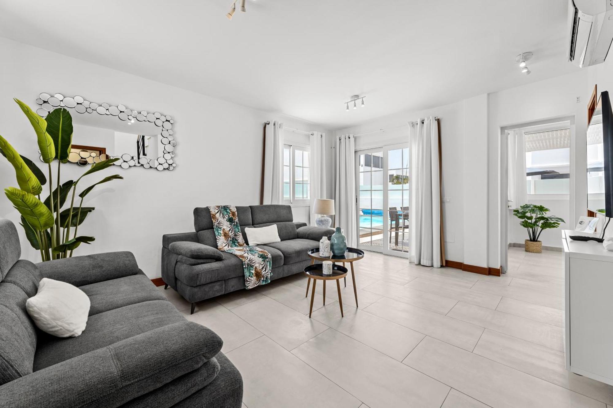 Villa Atlantica - Heated Pool In Playa Blanca المظهر الخارجي الصورة