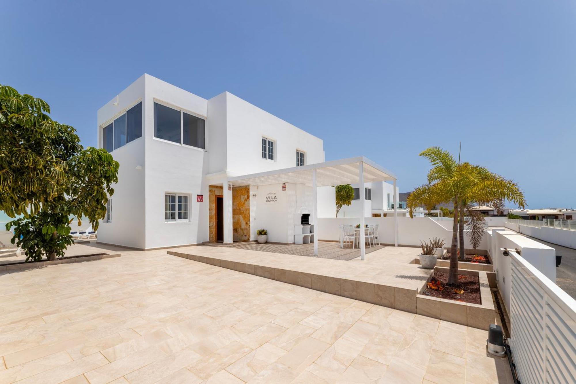 Villa Atlantica - Heated Pool In Playa Blanca المظهر الخارجي الصورة